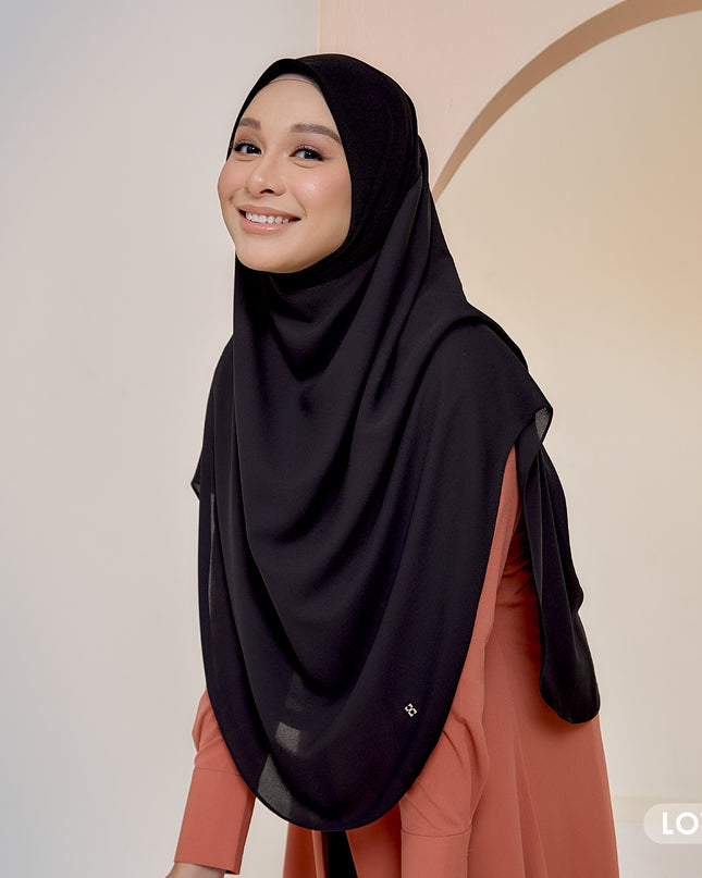 GRACEFULLY-SO PLAIN in BLACK