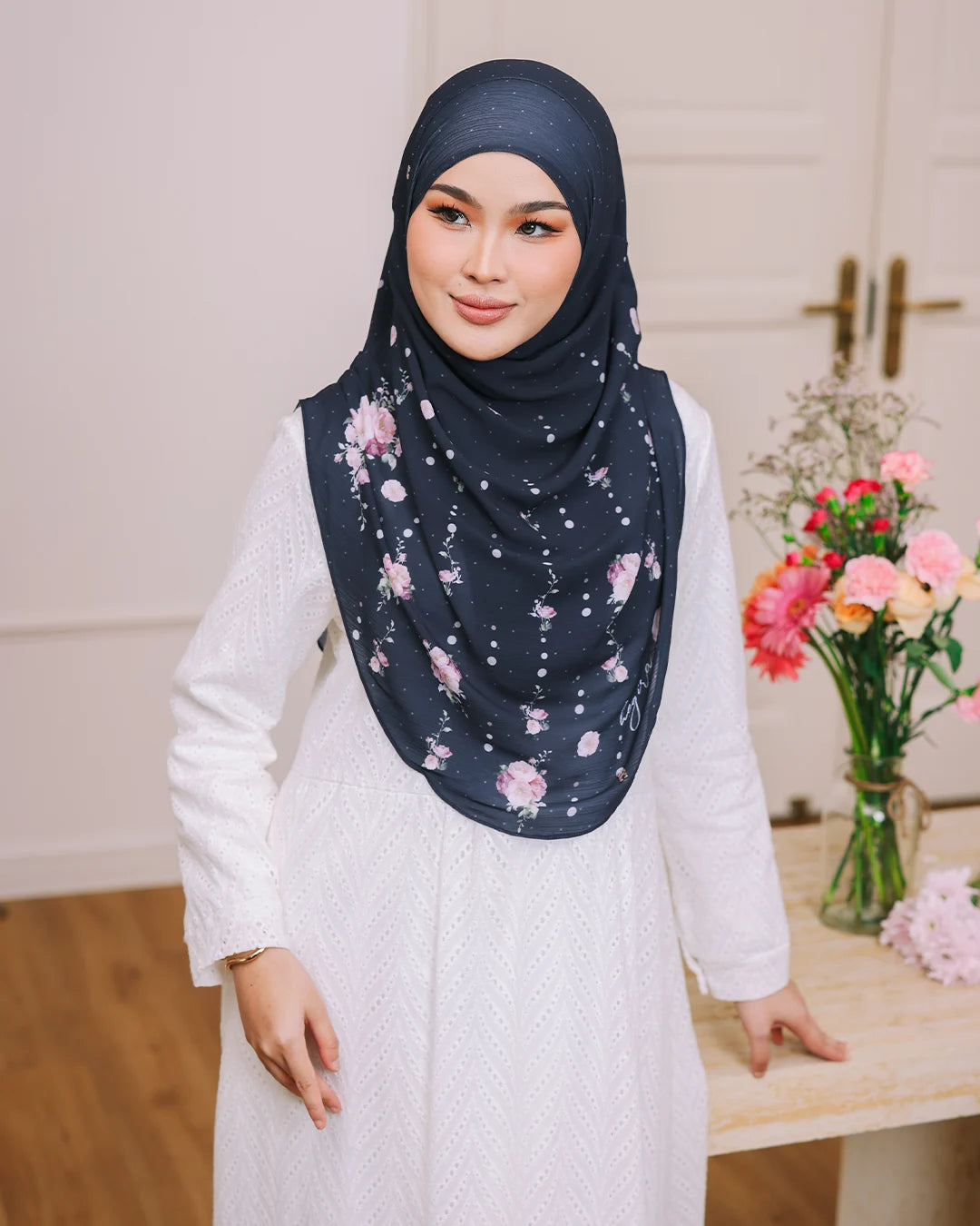 TWEELY-SO DOTS & BLOOM in ONYX
