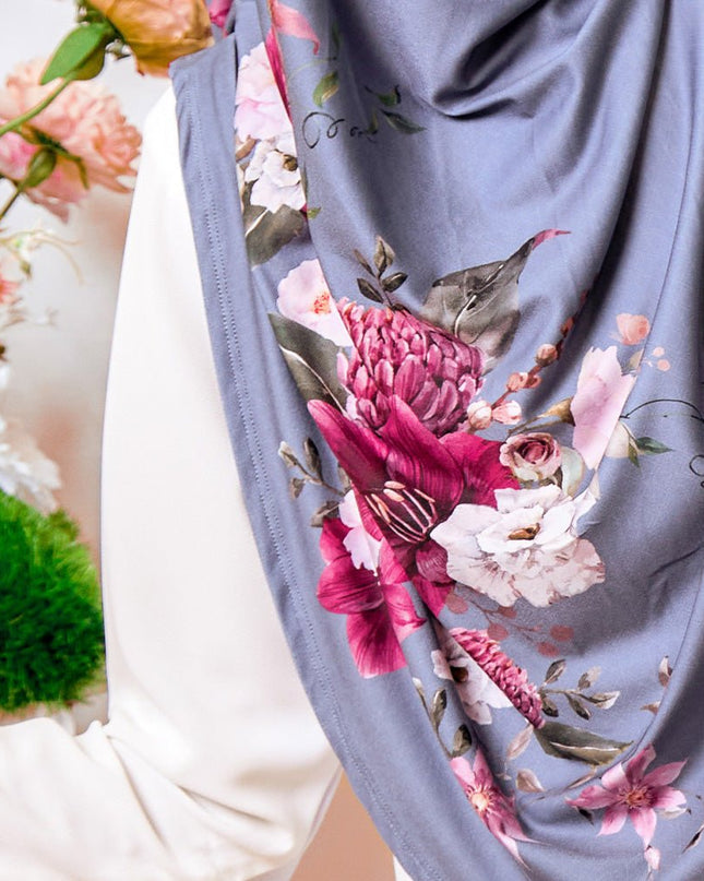 SO-AMORA MIA BELLE in STEEL BLUE