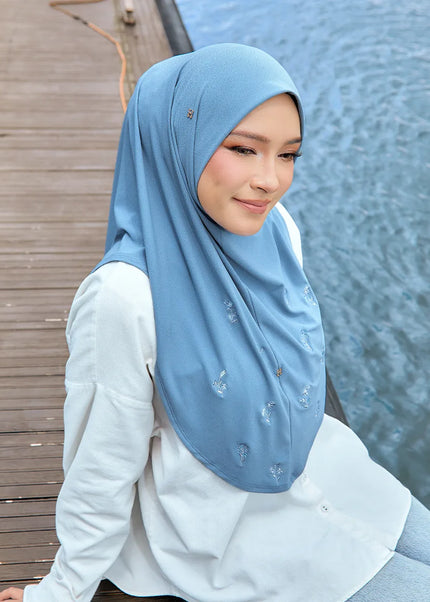 SO-LEA LUXE CAROLINA ROSE in AIRFORCE BLUE