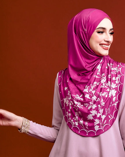 SO-AMORA SILHOUETTE in CARMINE ROSE