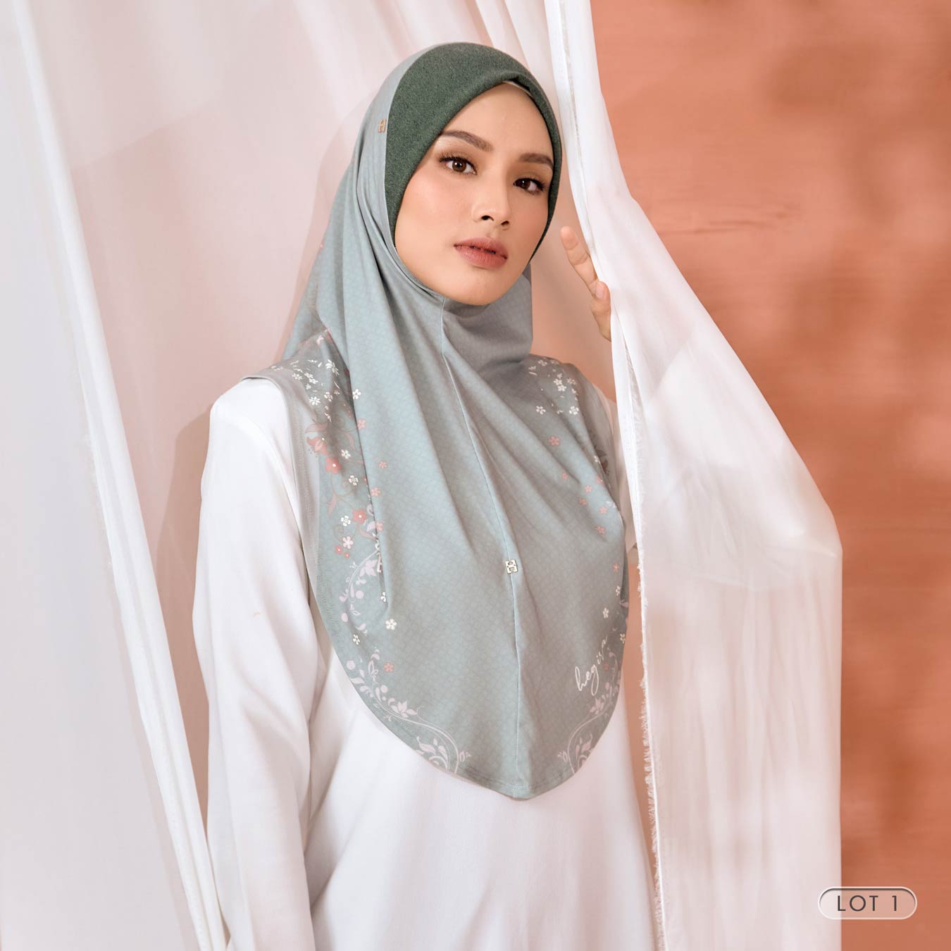 SO-MABEL CHARMS in DUSTY FERN