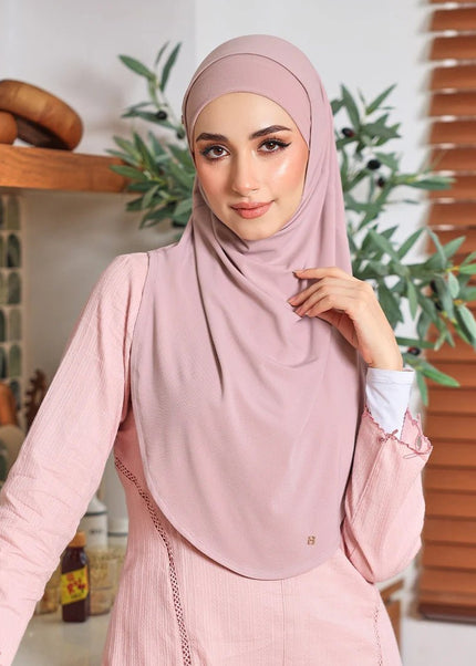 SO-SERENA in BLUSH