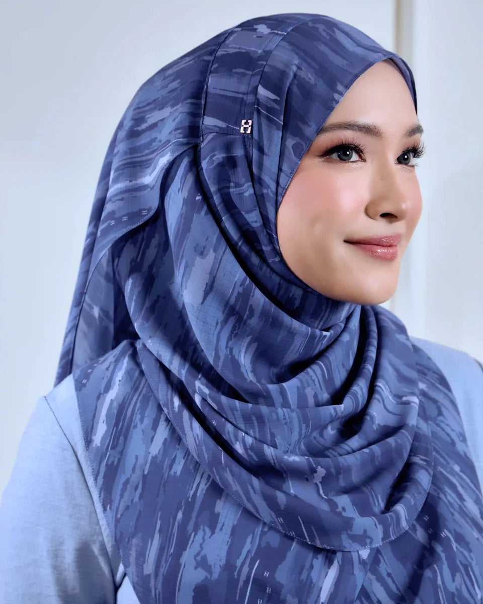 TINSELLY-SO BASIC ARUS in NAVY