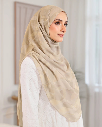 TWEELY-SO BASIC CITYSCAPE in BISCOTTI