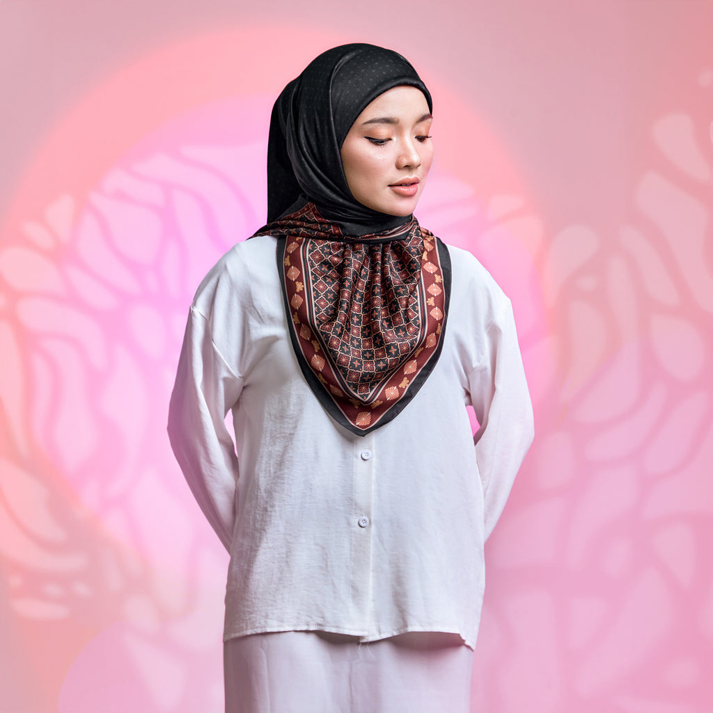 PS-MIRAGE MATTE SATIN in BLACK