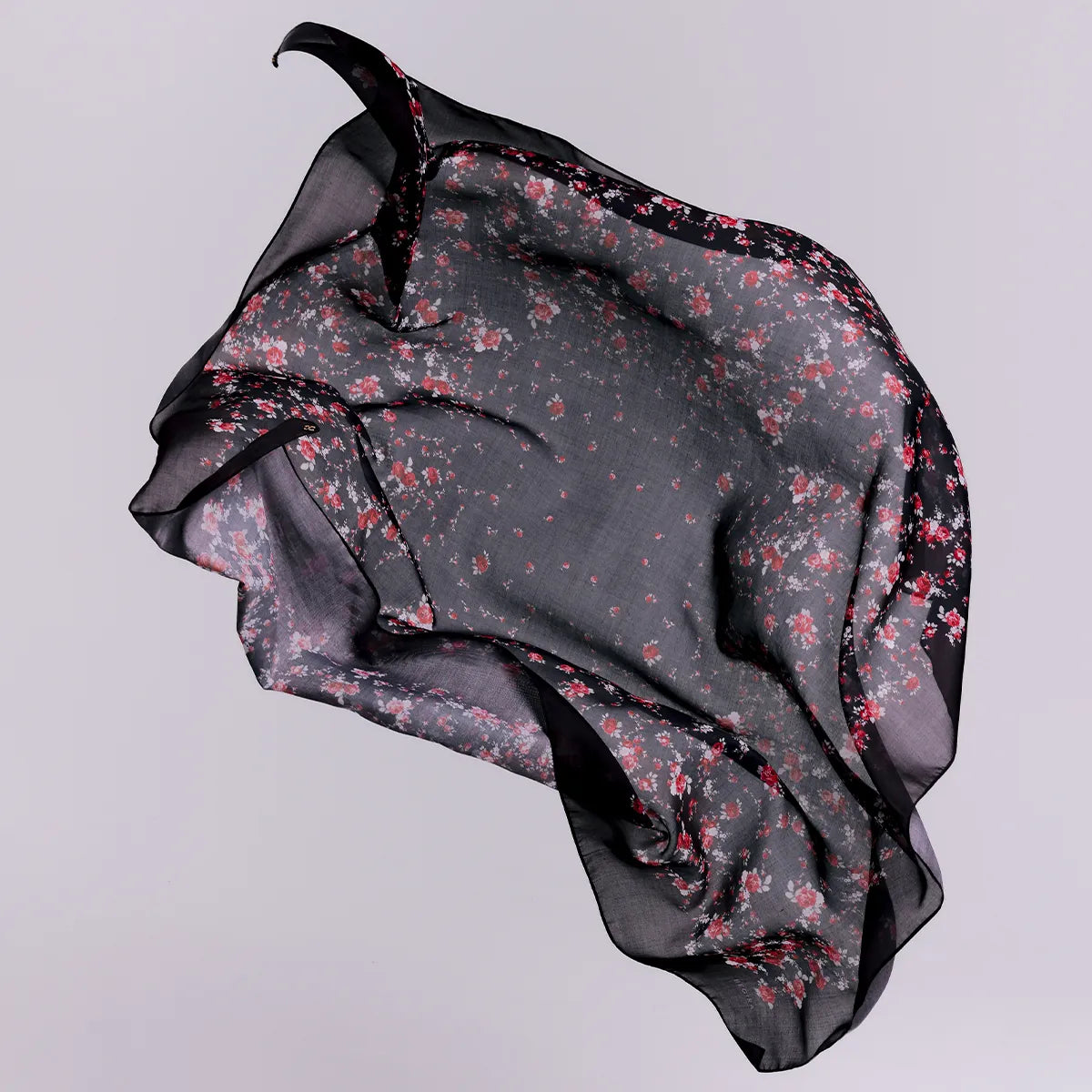PS-HUMMING ROSE VOILE in BLACK