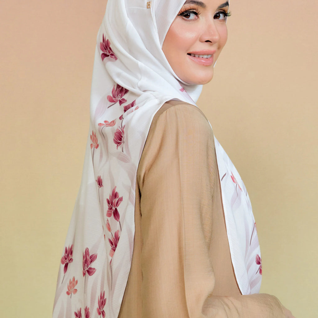 TWEELY-SO TULISSA in SWIZZLE