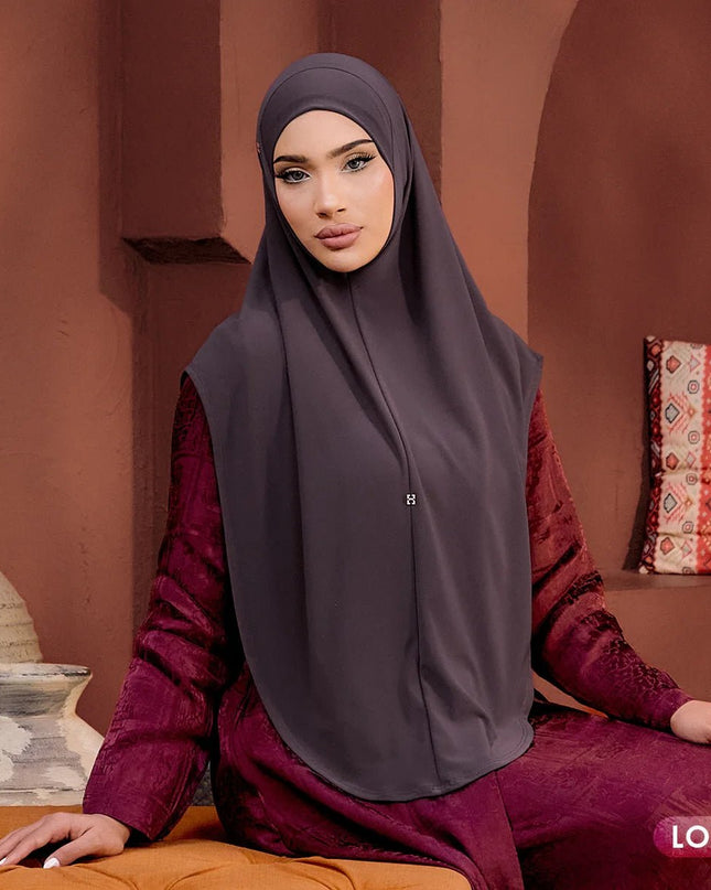 SO-MARWAA in CHARCOAL TAUPE
