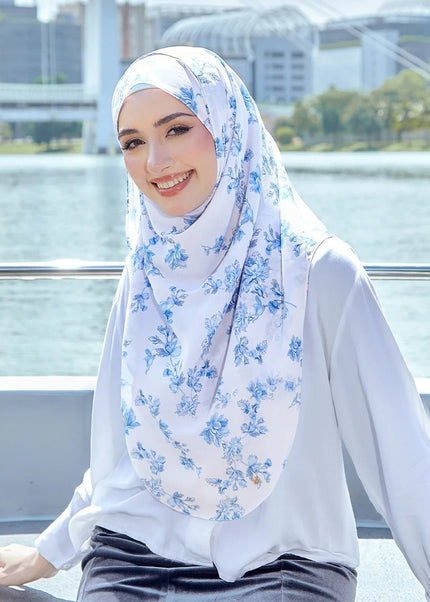 FAIRY-SO VIVIENNE in WHITE BLUE