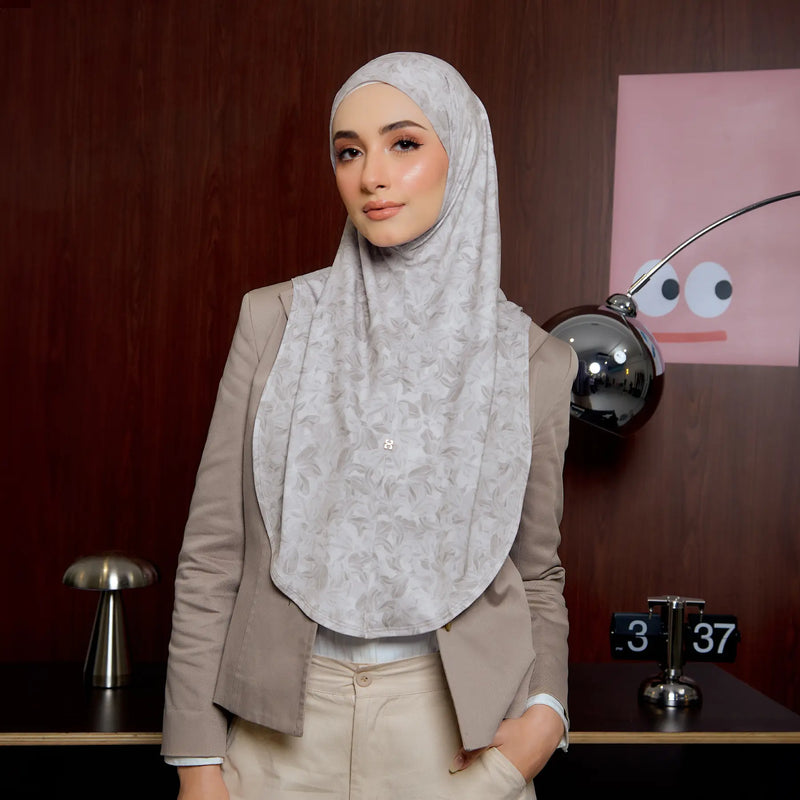 SO-YOUNG SEA OF LILIES in TEAK