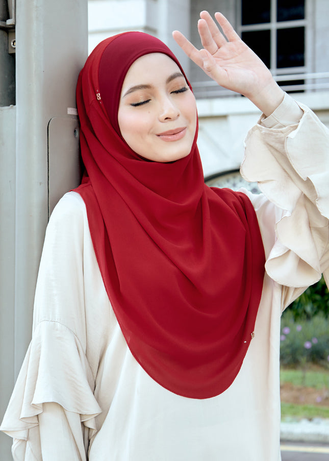 DAINTY-SO in CHILLI RED