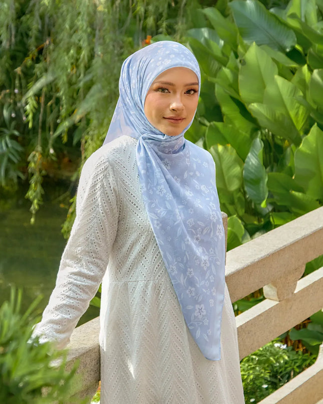 PS-CELESTINE in ASH BLUE