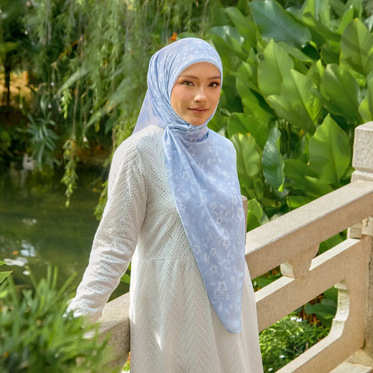 PS-CELESTINE in ASH BLUE