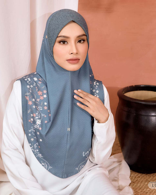 SO-MABEL CHARMS in LAGUNA BLUE