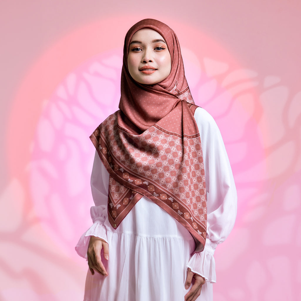 PS-MIRAGE MATTE SATIN in SPICE