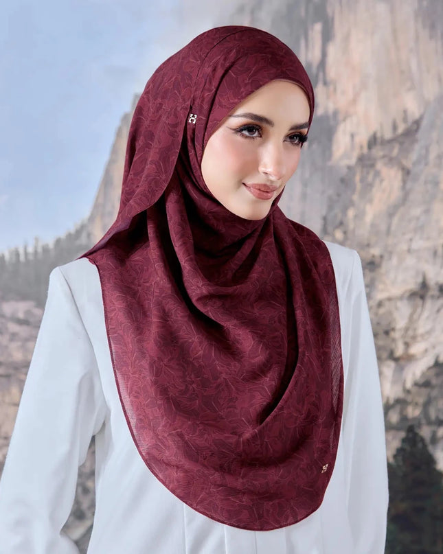 FAIRY-SO SEA OF LILIES in CHERRY SPICE