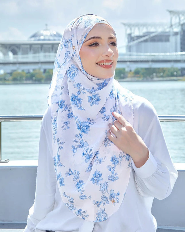FAIRY-SO VIVIENNE in WHITE BLUE