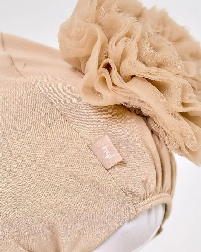 FERN with CHIN in ALMOND