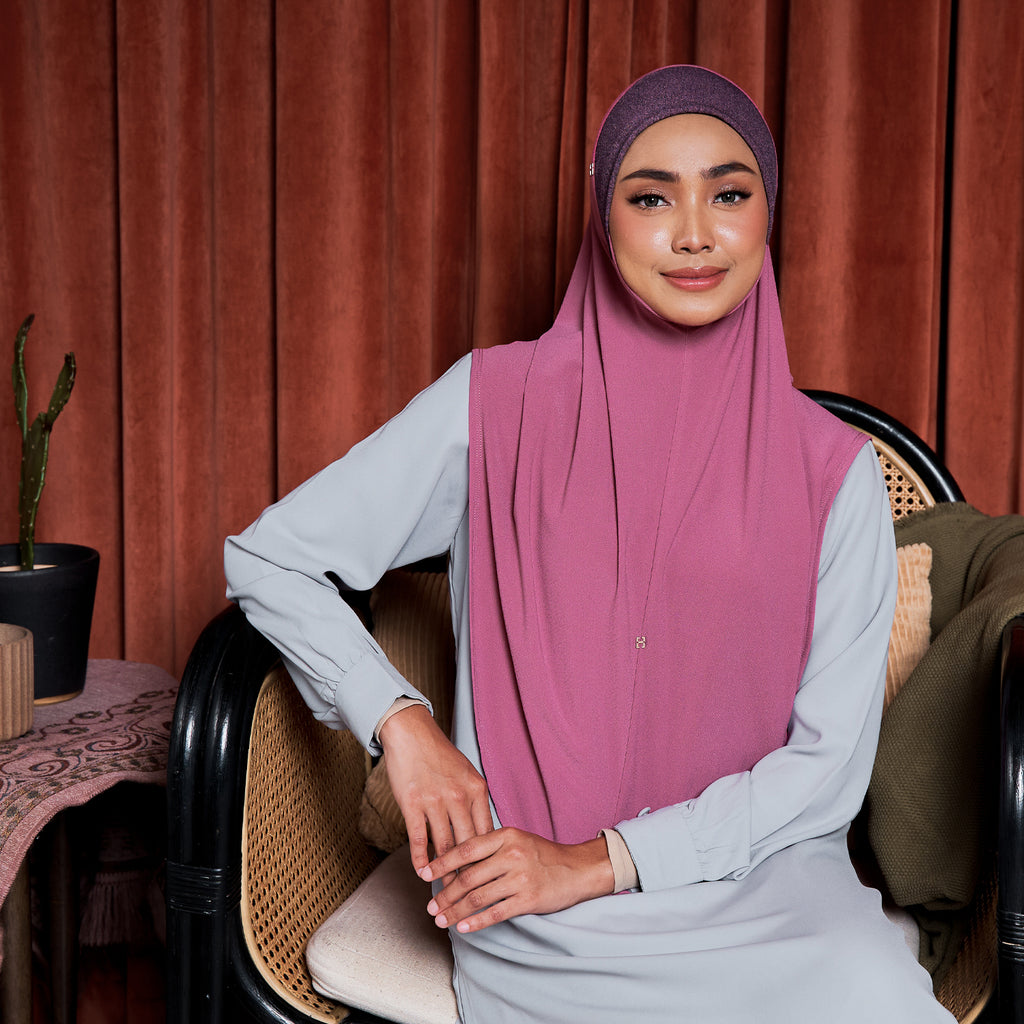 SO-RIGHT WITH KAMILLY AWNING in CARNATION