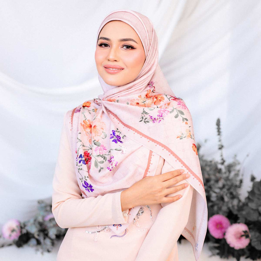 PS-HAYDEN MATTE SATIN in PEACH