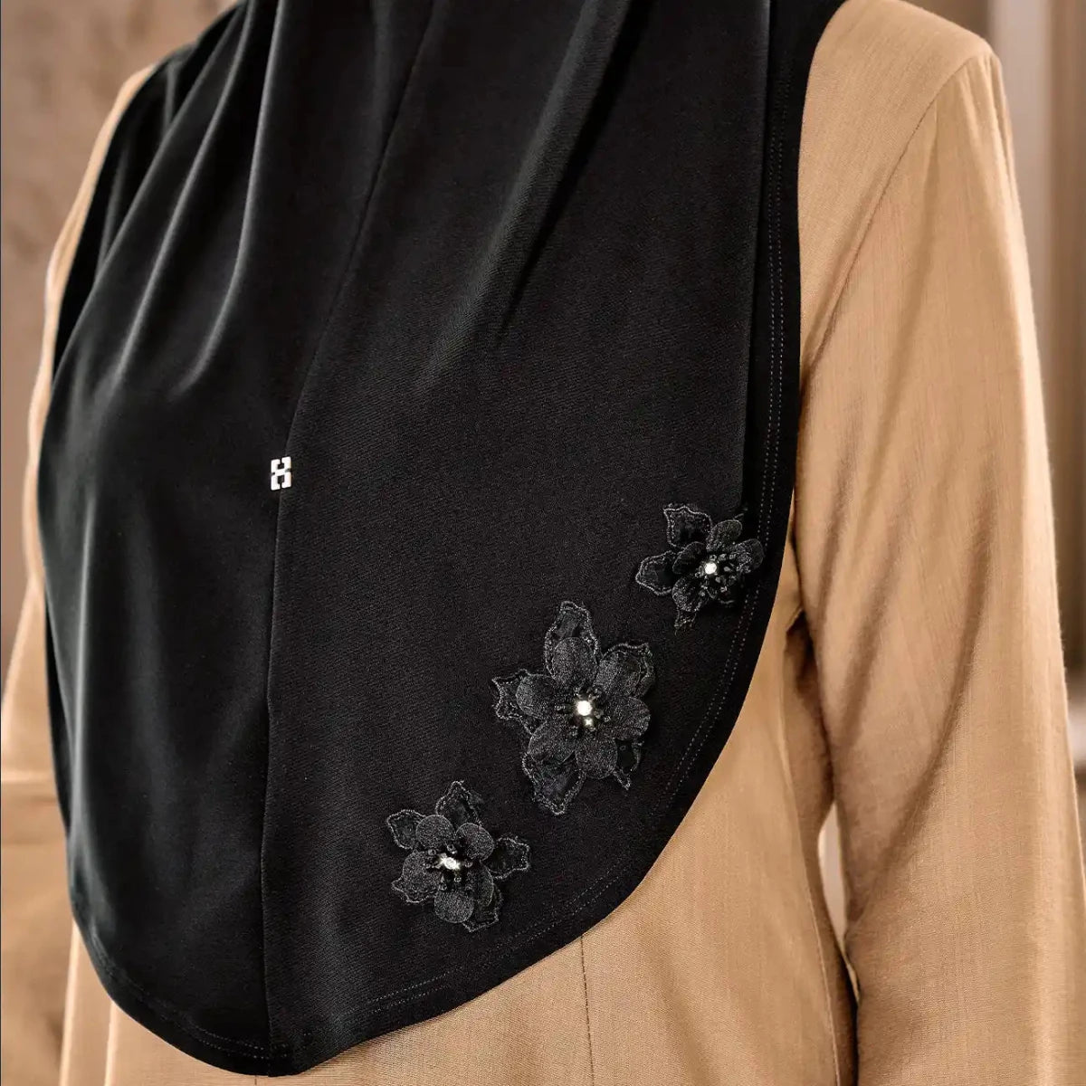 SO-MARJAN TWILL NC LUXE HANAMINA in BLACK