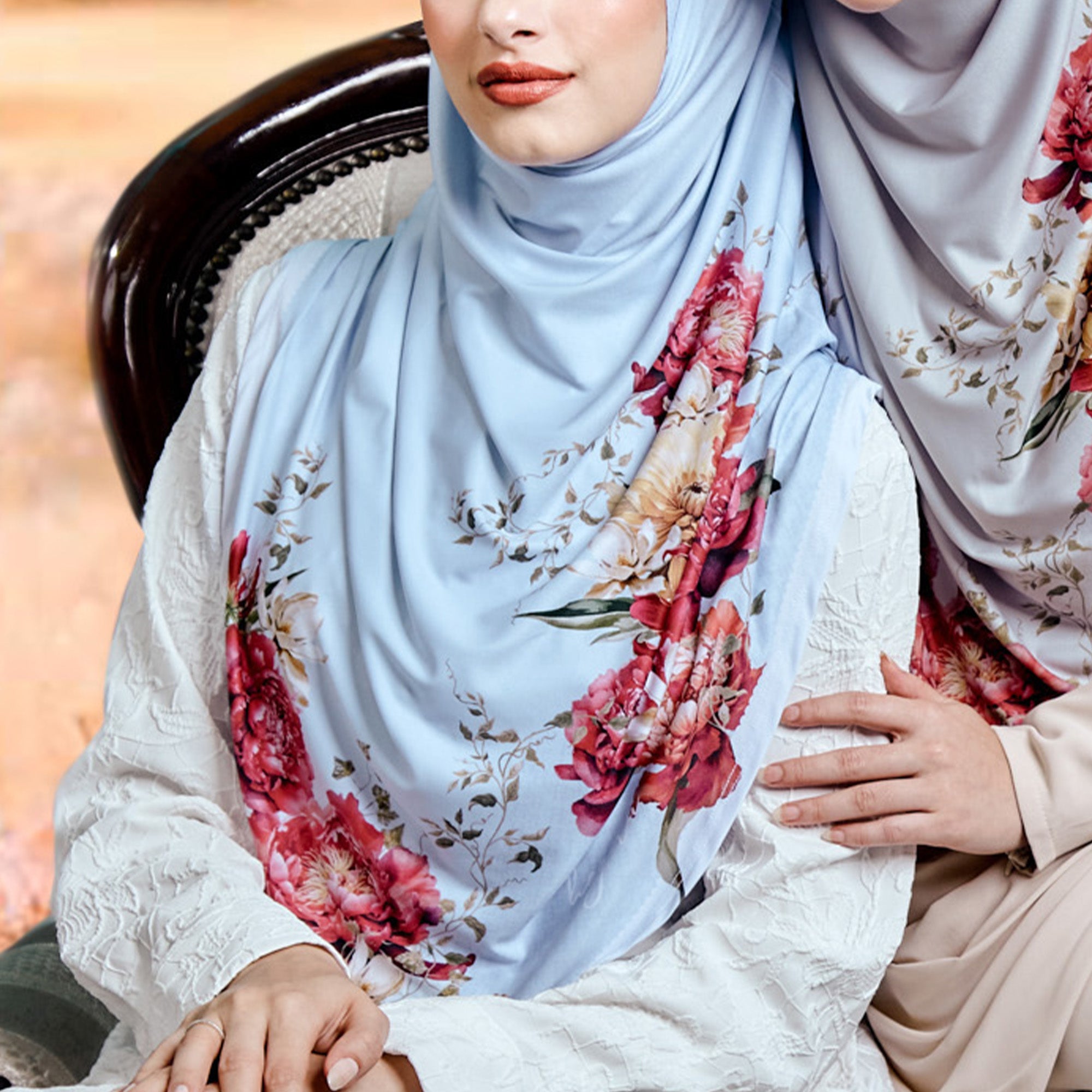 SO-AMORA OPULENT in BABY BLUE