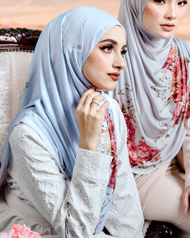 SO-AMORA OPULENT in BABY BLUE