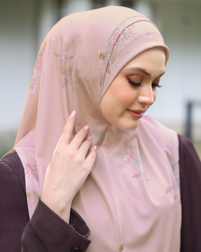 SO-MARJAN TWILL NC GARLAND in BEACH SAND