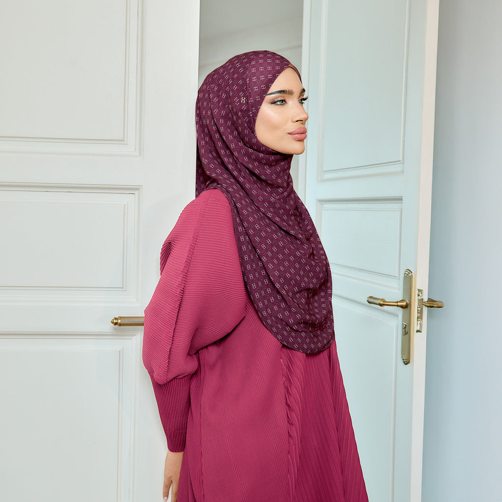 TWEELY-SO BASIC INITIALS in BERRY RUSH