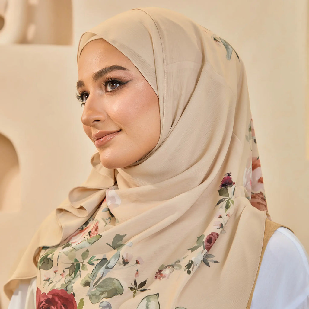 TWEELY-SO RUFFLES VEIL OF ROSARA in BISCOTTI