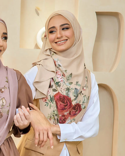 TWEELY-SO RUFFLES VEIL OF ROSARA in BISCOTTI