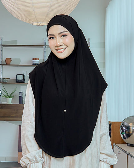 SO-MAHWISH IK in BLACK