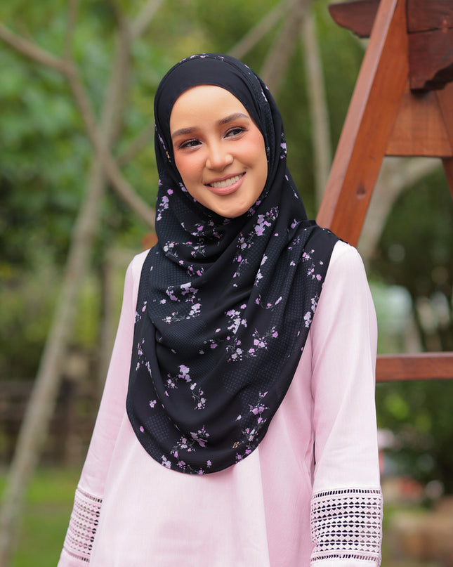 TWEELY-SO BASIC ETERNAL SPRING in BLACK