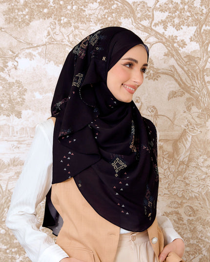 TWEELY-SO RUFFLES JALINAN in BLACK