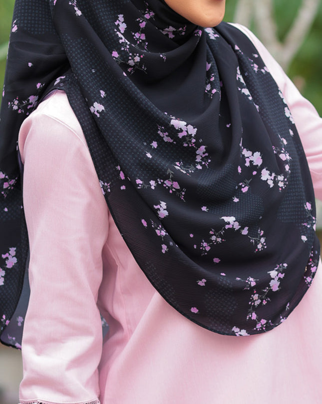 TWEELY-SO BASIC ETERNAL SPRING in BLACK