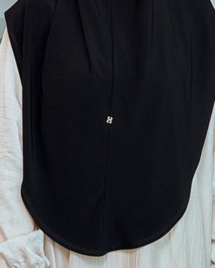 SO-MAHWISH IK in BLACK