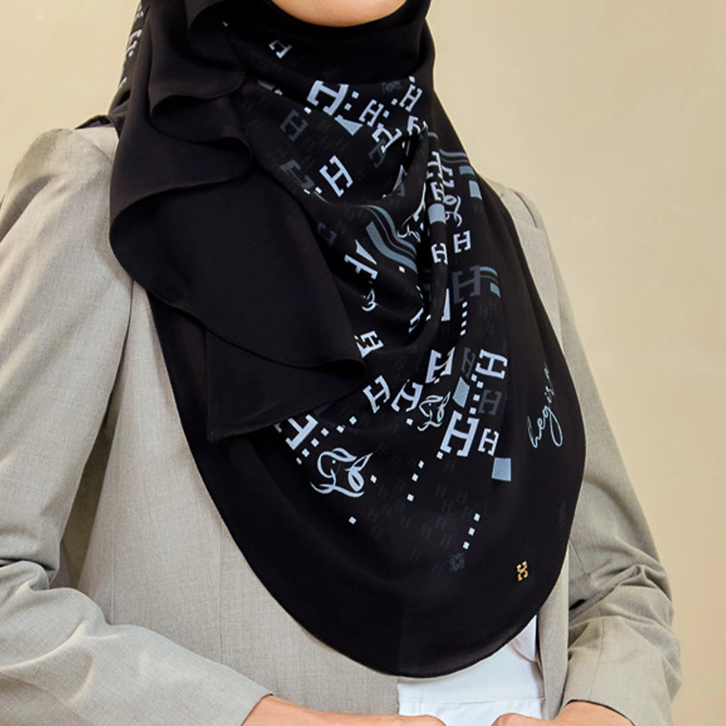 TWEELY-SO RUFFLES SIGNATURE in BLACK