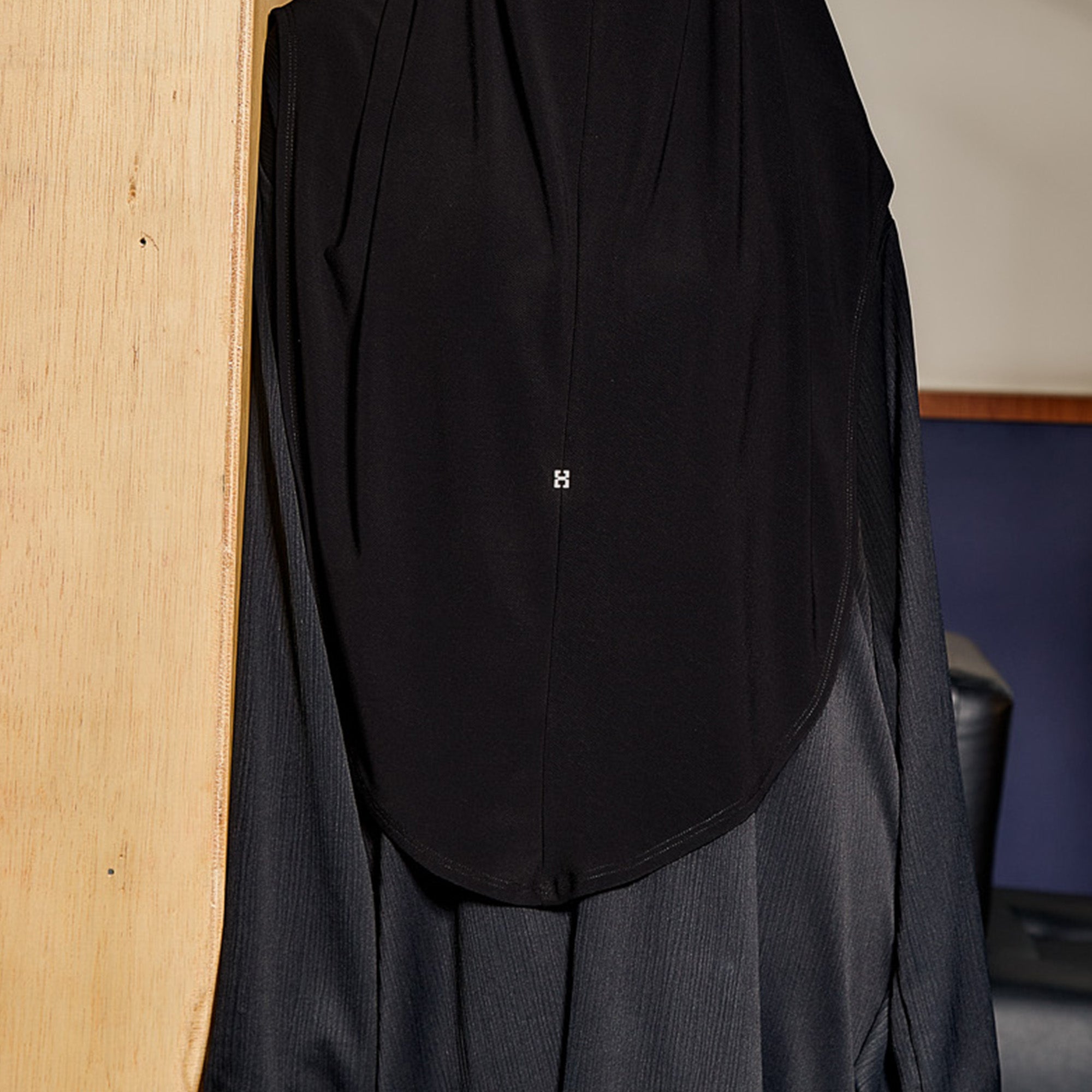 SO-MARWAA in BLACK