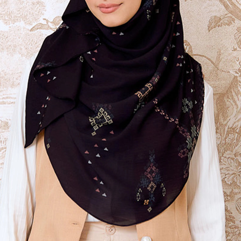 TWEELY-SO RUFFLES JALINAN in BLACK