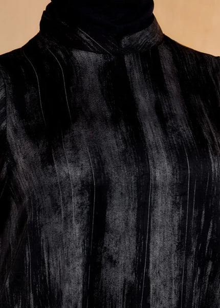 JO-MAWJEENA in BLACK
