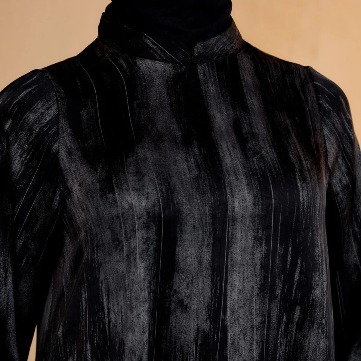 JO-MAWJEENA in BLACK