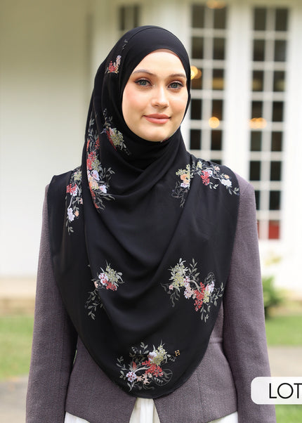 TWEELY-SO BASIC GARLAND in BLACK