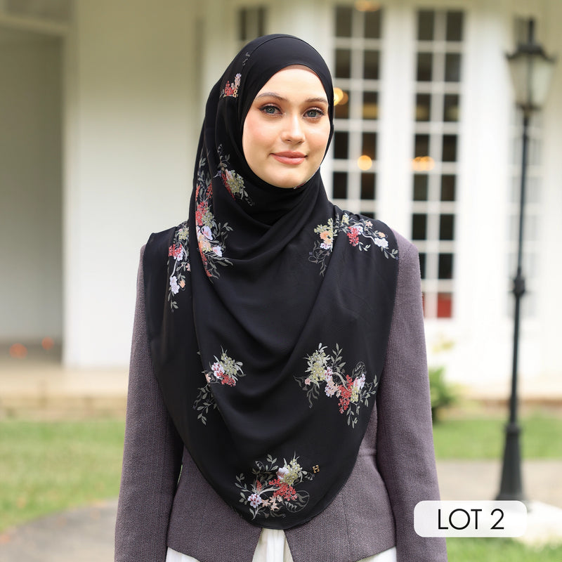 TWEELY-SO BASIC GARLAND in BLACK