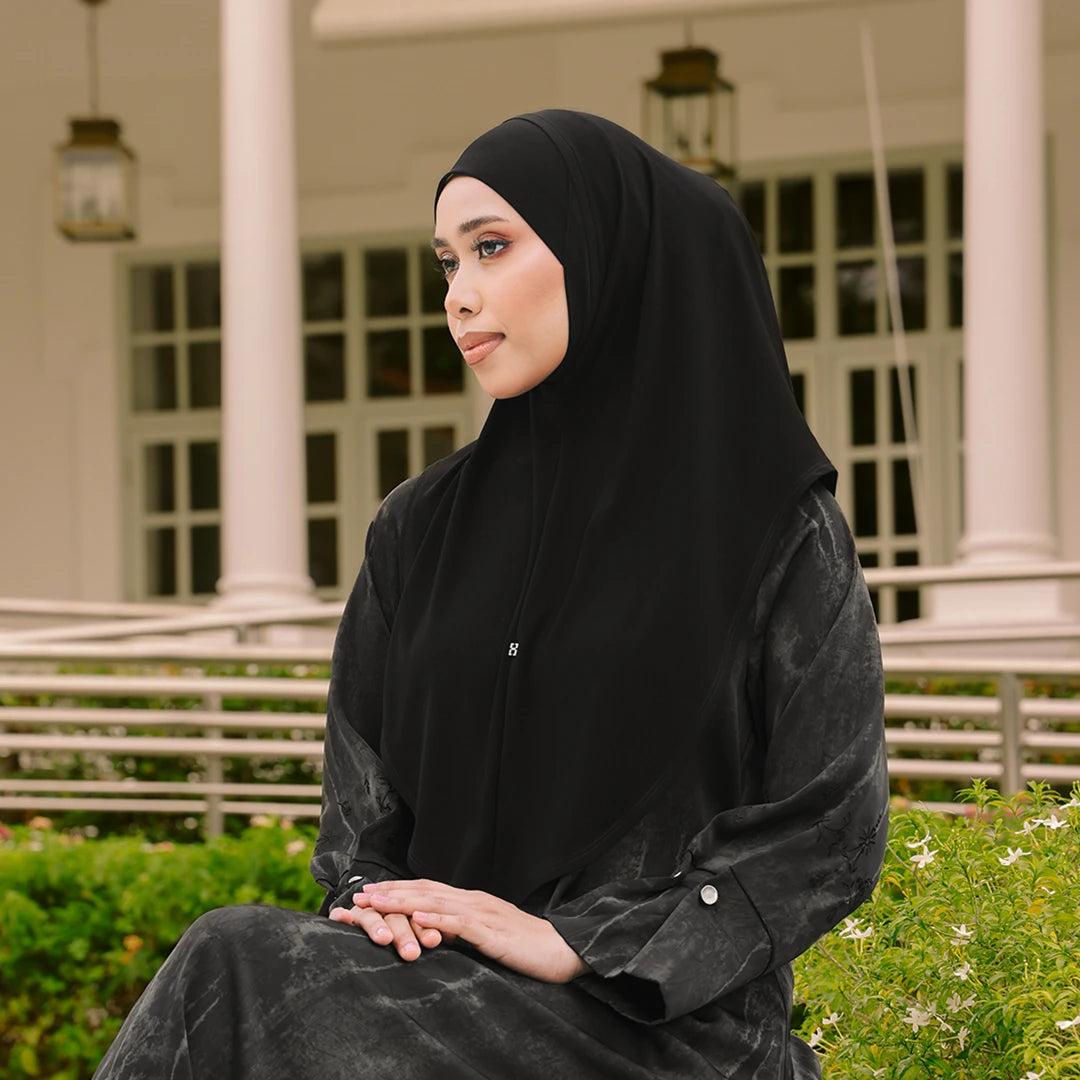 SO-KENCANA in BLACK