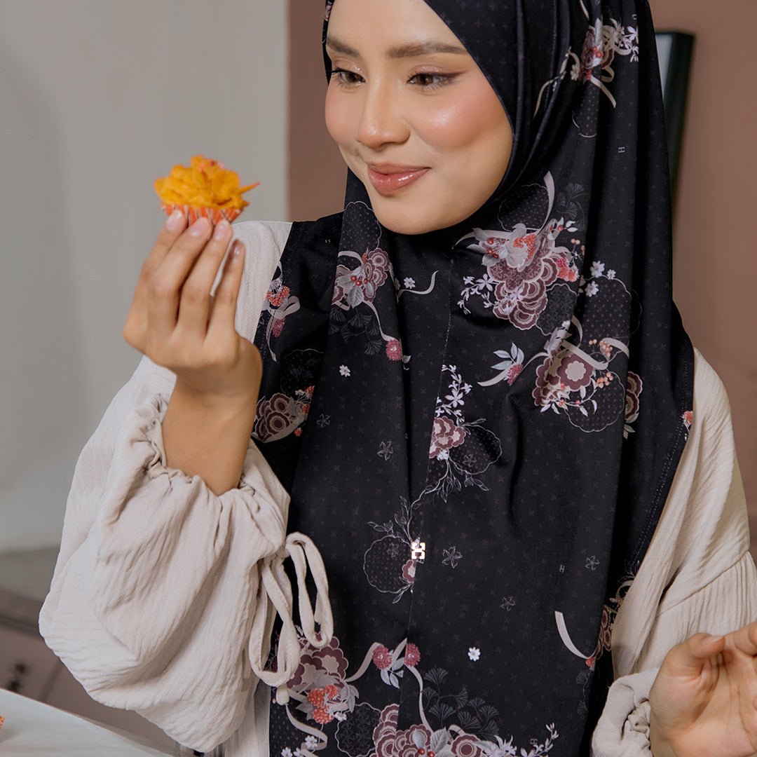 SO-LEILANI SWEET HARVEST in BLACK