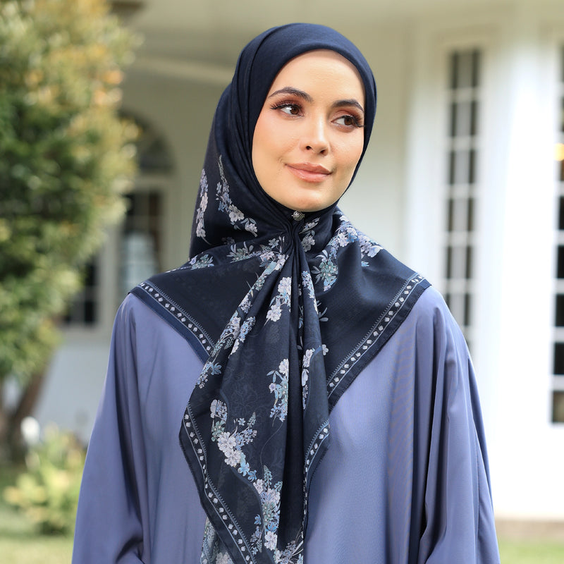 PS-GARLAND VOILE in BLUEBLACK