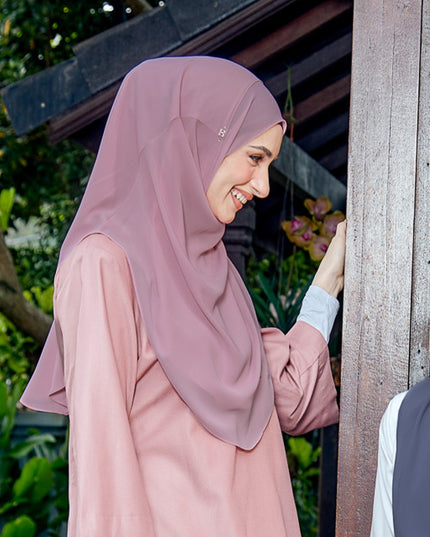 SOFTLY-SO in BRIDAL ROSE