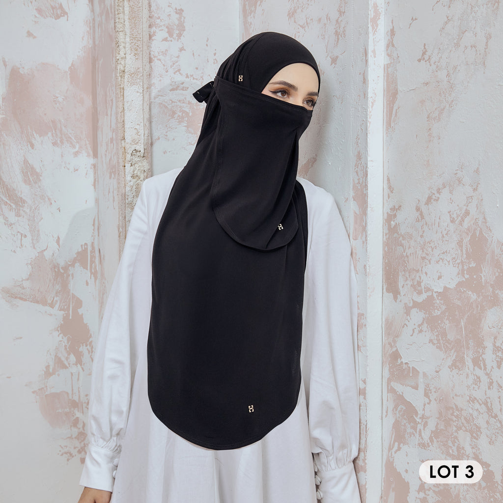 SO-INAYAH in BLACK