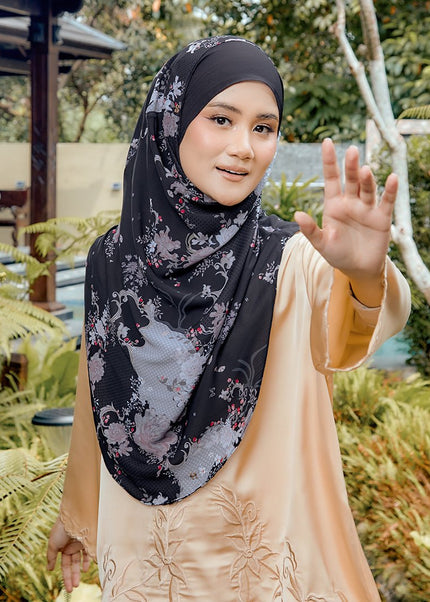 TWEELY-SO BASIC CHERRY CHIC in BLACK